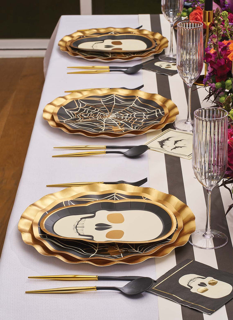 Black & Gold Bella Assorted Plastic Cutlery (24pc, Service for 8)