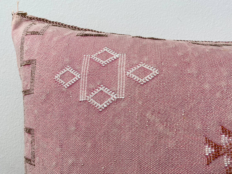 XL Silk Sabra Pillow, Pink