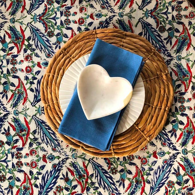 Victoria & Albert Classic Pattern Hand Block Print Tablecloth 60x120