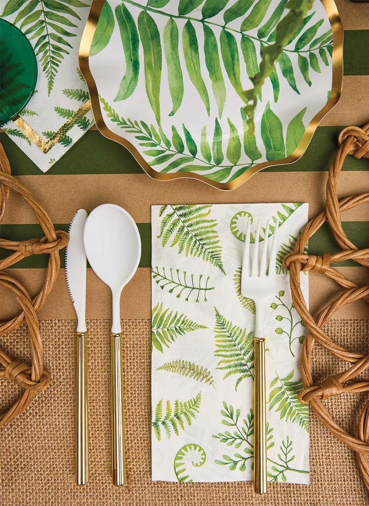 Villa Flatware White/Gold Handle S/24
