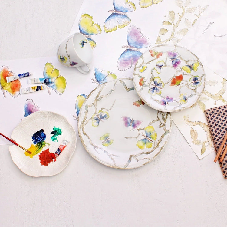 Michael Aram Butterfly Ginkgo dinnerware set, metal with ginkgo leaf watercolor design, for contemporary dining.