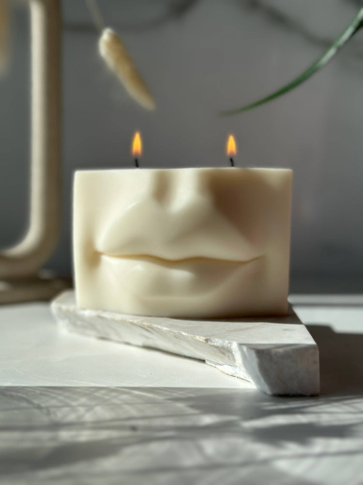 Lips Candle - Cream in White Sage & Lavender Scent