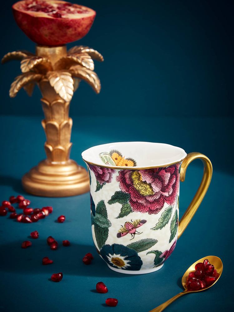 Spode Creatures of Curiosity Mug (12 oz, Black Cream)