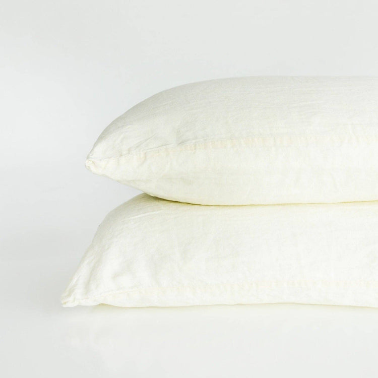 Linen Pillowcases: Queen/Standard / White