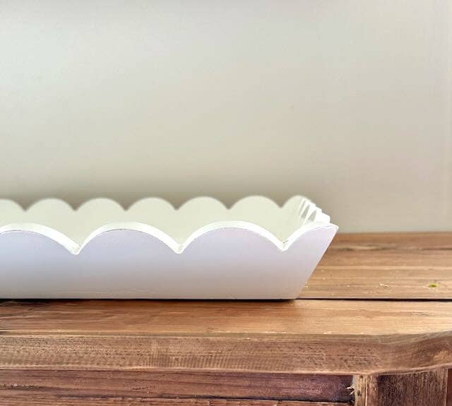 Scallop Wood Tray: White