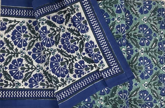 Table Runner 60" Chrysanthemum Blue