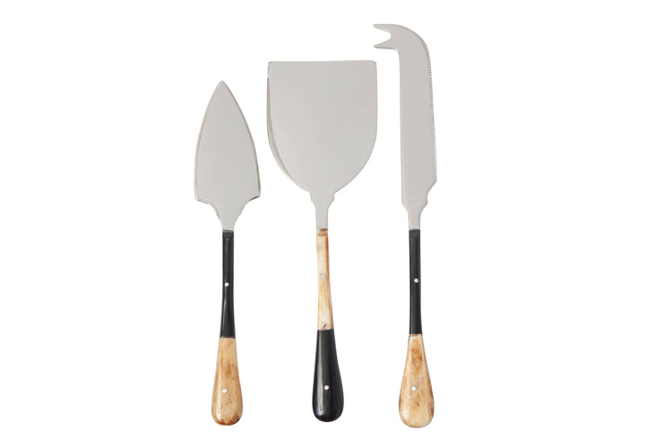 Reid Horn Cheese Set