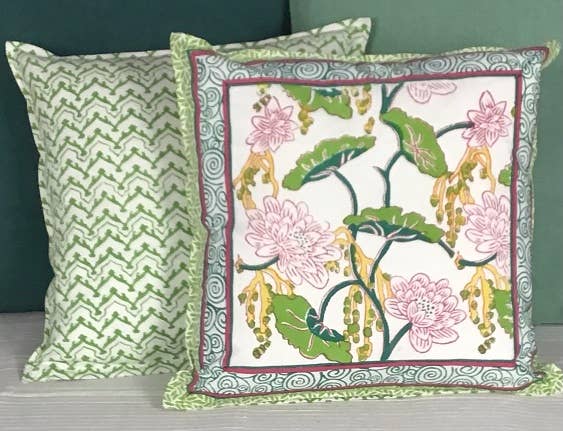 Pillow Printed 18" x 18" Climbing Lotus Pink 1943F